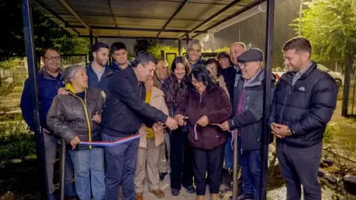 Charrúa Transforma su Futuro: Iluminación LED y Salud Dental Marcan Hito de Colaboración Público-Privada en Cabrero